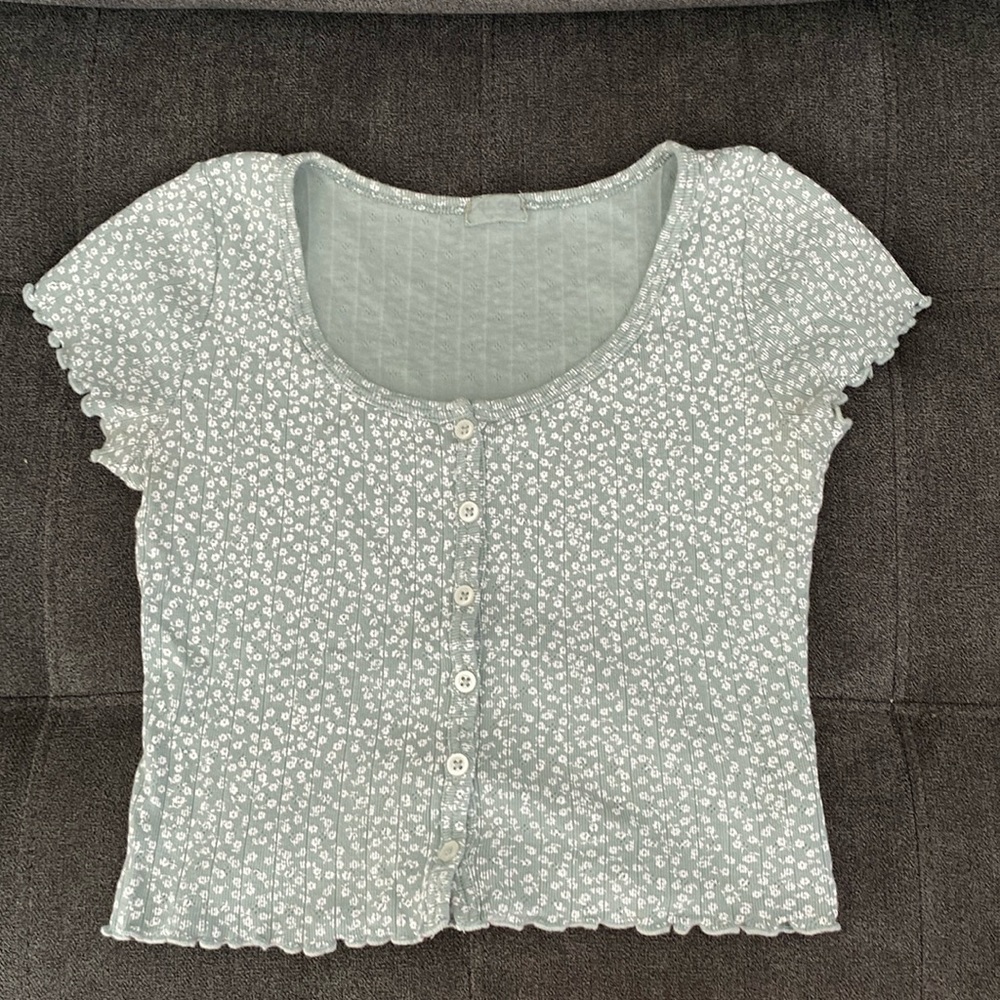 Brandy Melville green floral button tee